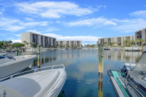 Condo in Boca Raton, Florida, 2 bedrooms  № 1182568 - photo 9