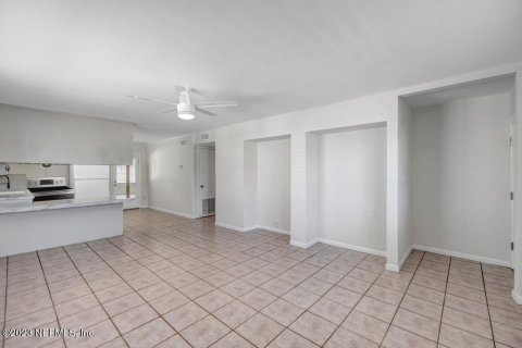 Duplex à vendre à Neptune Beach, Floride: 4 chambres, 187.2 m2 № 801865 - photo 24