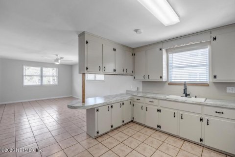 Duplex à vendre à Neptune Beach, Floride: 4 chambres, 187.2 m2 № 801865 - photo 21