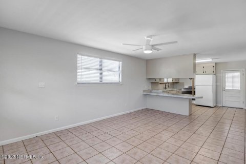Duplex à vendre à Neptune Beach, Floride: 4 chambres, 187.2 m2 № 801865 - photo 23
