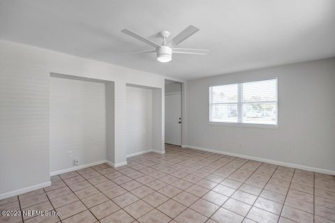 Duplex à vendre à Neptune Beach, Floride: 4 chambres, 187.2 m2 № 801865 - photo 26