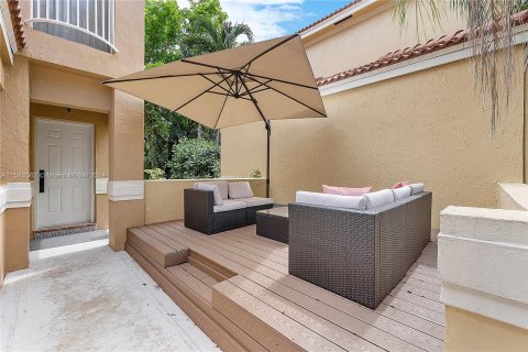 Villa ou maison à vendre à Coral Springs, Floride: 3 chambres, 208.57 m2 № 1179072 - photo 4
