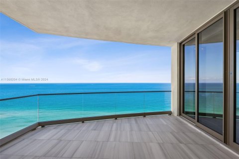 Condo in Sunny Isles Beach, Florida, 4 bedrooms  № 1117183 - photo 3