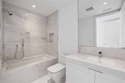 Copropriété à vendre à Sunny Isles Beach, Floride: 4 chambres, 407.38 m2 № 1117183 - photo 22