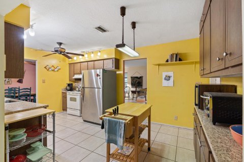 Villa ou maison à vendre à Tamarac, Floride: 2 chambres, 151.34 m2 № 1098997 - photo 24