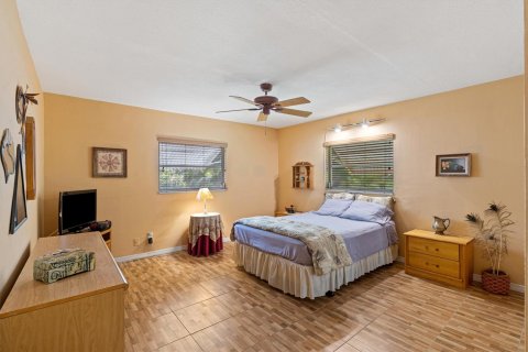 Villa ou maison à vendre à Tamarac, Floride: 2 chambres, 151.34 m2 № 1098997 - photo 10