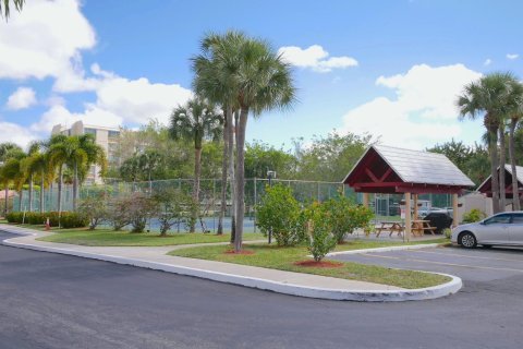 Copropriété à vendre à Lauderhill, Floride: 2 chambres, 130.71 m2 № 1098999 - photo 18