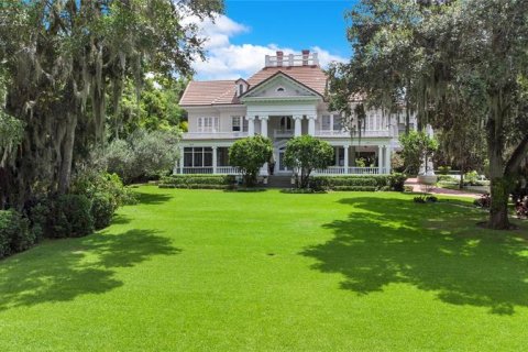 House in Winter Park, Florida 8 bedrooms, 888.61 sq.m. № 1283022 - photo 6