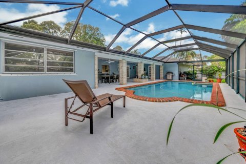 Casa en venta en Miami Lakes, Florida, 4 dormitorios, 282.98 m2 № 1092427 - foto 3