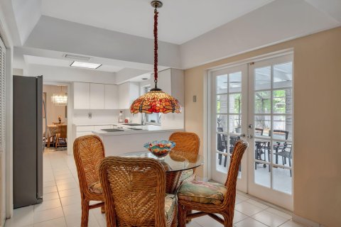 Casa en venta en Miami Lakes, Florida, 4 dormitorios, 282.98 m2 № 1092427 - foto 21
