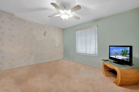 Casa en venta en Miami Lakes, Florida, 4 dormitorios, 282.98 m2 № 1092427 - foto 10