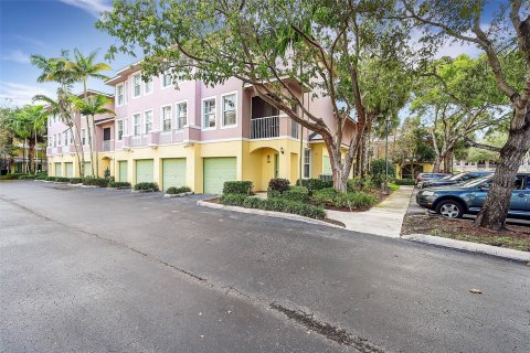 Copropriété à vendre à Coral Springs, Floride: 2 chambres, 117.8 m2 № 956986 - photo 8