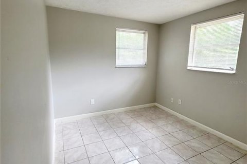 House in Spring Hill, Florida 2 bedrooms, 72.46 sq.m. № 1326268 - photo 12