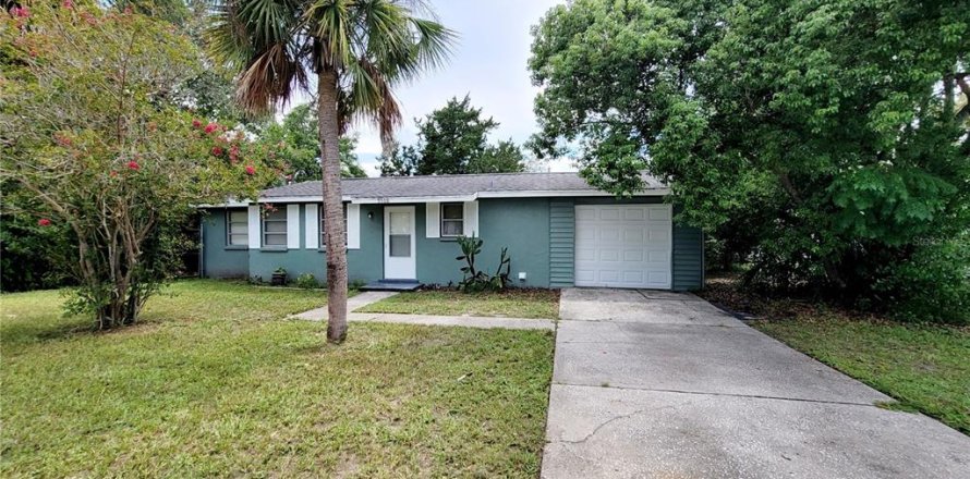 House in Spring Hill, Florida 2 bedrooms, 72.46 sq.m. № 1326268