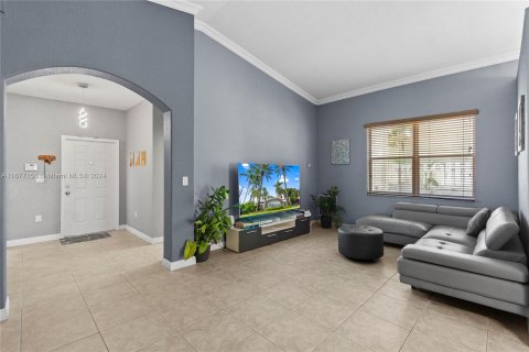 Villa ou maison à vendre à Miramar, Floride: 3 chambres, 143.26 m2 № 1404515 - photo 5