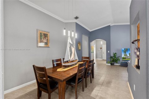 Villa ou maison à vendre à Miramar, Floride: 3 chambres, 143.26 m2 № 1404515 - photo 7