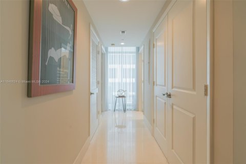 Copropriété à vendre à Miami Beach, Floride: 2 chambres, 150.59 m2 № 1329805 - photo 3