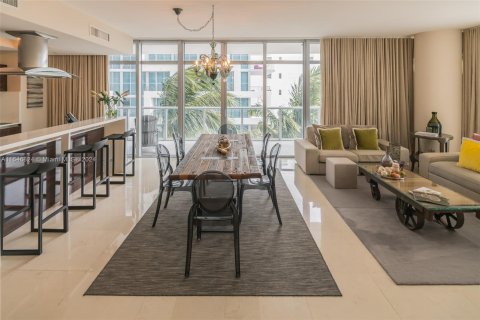 Copropriété à vendre à Miami Beach, Floride: 2 chambres, 150.59 m2 № 1329805 - photo 15