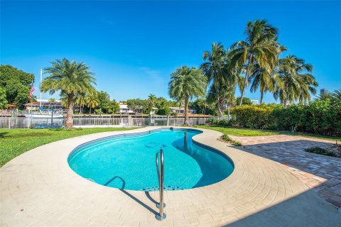 Casa en venta en Hallandale Beach, Florida, 3 dormitorios, 228.73 m2 № 1533 - foto 23