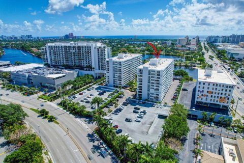 Copropriété à vendre à Fort Lauderdale, Floride: 2 chambres, 178.37 m2 № 1161877 - photo 5