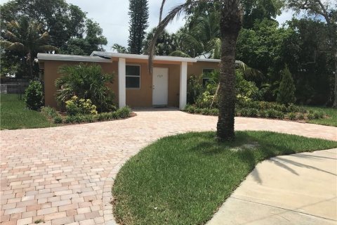House in Pompano Beach, Florida 3 bedrooms, 73.67 sq.m. № 1208178 - photo 25