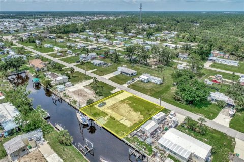 Купить земельный участок в Порт-Шарлотт, Флорида № 569818 - фото 10