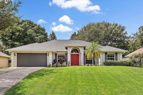 Villa ou maison à louer à Clermont, Floride: 3 chambres, 155.89 m2 № 1368120 - photo 1