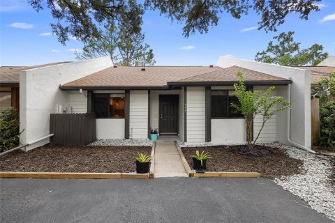 Townhouse in Altamonte Springs, Florida 2 bedrooms, 102.38 sq.m. № 1368084 - photo 1