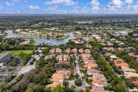 Villa ou maison à vendre à Palm Beach Gardens, Floride: 5 chambres, 414.34 m2 № 890204 - photo 3