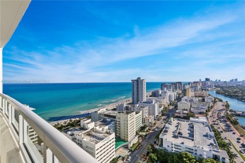 Copropriété à vendre à Miami Beach, Floride: 2 chambres, 141.95 m2 № 9638 - photo 6