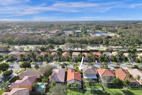 Villa ou maison à vendre à Coconut Creek, Floride: 3 chambres, 142.7 m2 № 1002919 - photo 5