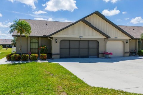 Villa ou maison à vendre à Punta Gorda, Floride: 3 chambres, 129.88 m2 № 1164475 - photo 1