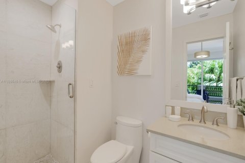 Condominio en venta en Miami Beach, Florida, 3 dormitorios, 190.36 m2 № 12927 - foto 23