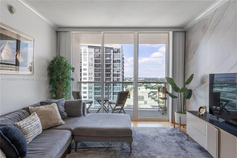 Condo in Fort Lauderdale, Florida, 1 bedroom  № 1368693 - photo 1