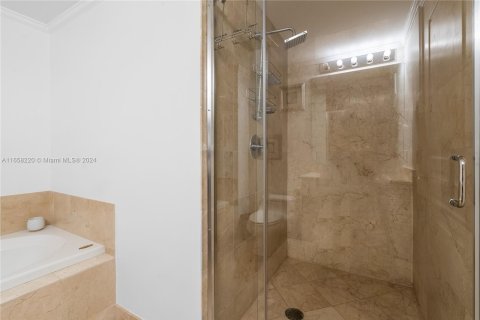 Condo in Fort Lauderdale, Florida, 1 bedroom  № 1368693 - photo 18