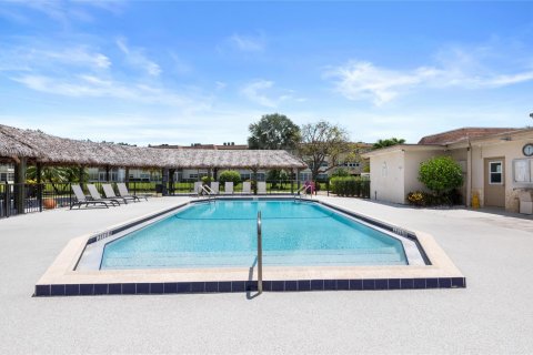 Condo in Lauderdale Lakes, Florida, 2 bedrooms  № 1168510 - photo 7