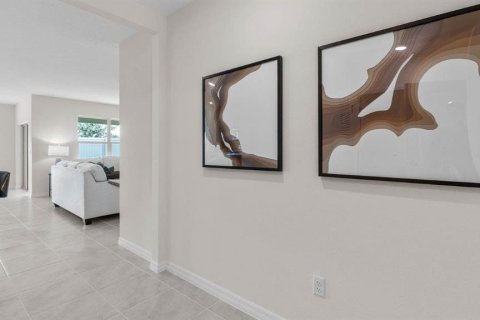 Casa en venta en Poinciana, Florida, 3 dormitorios, 155.33 m2 № 1368401 - foto 9