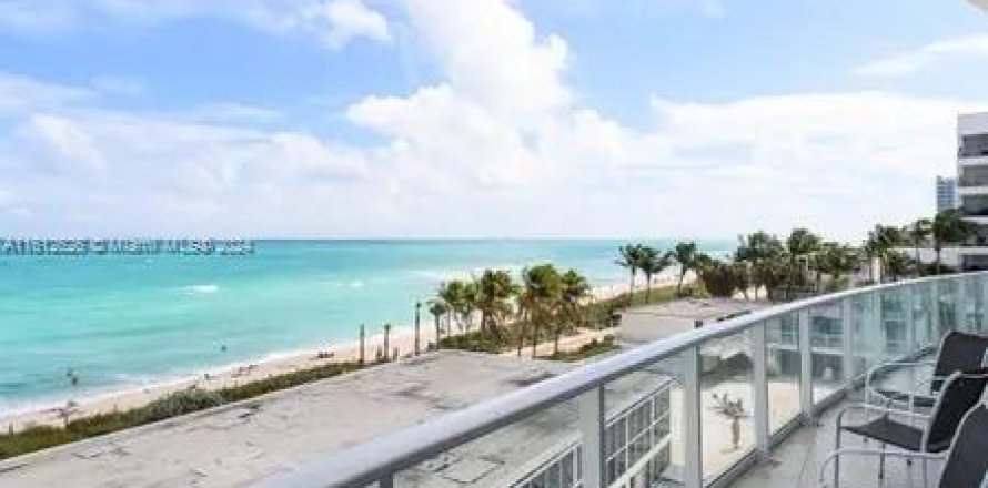 Condominio en Miami Beach, Florida, 3 dormitorios  № 1234568