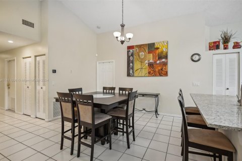 Casa en venta en North Lauderdale, Florida, 3 dormitorios, 136.19 m2 № 1234484 - foto 7