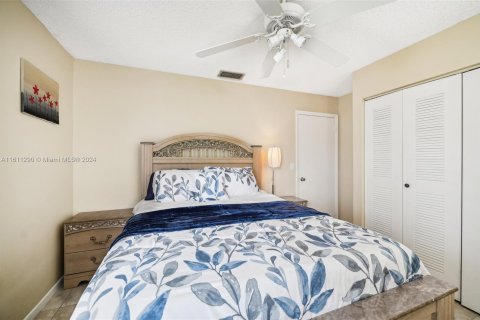 Casa en venta en North Lauderdale, Florida, 3 dormitorios, 136.19 m2 № 1234484 - foto 11