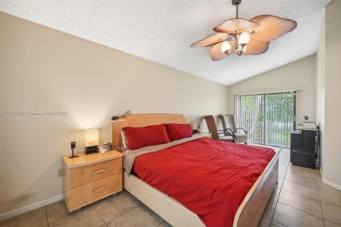 Casa en venta en North Lauderdale, Florida, 3 dormitorios, 136.19 m2 № 1234484 - foto 13