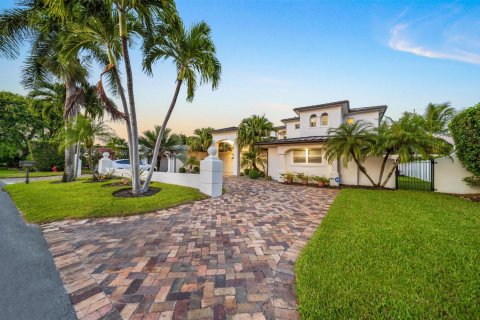 Villa ou maison à vendre à Fort Lauderdale, Floride: 3 chambres, 279.73 m2 № 1100228 - photo 7