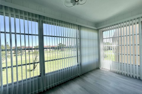 Condominio en venta en Sunrise, Florida, 2 dormitorios, 95.69 m2 № 711905 - foto 17