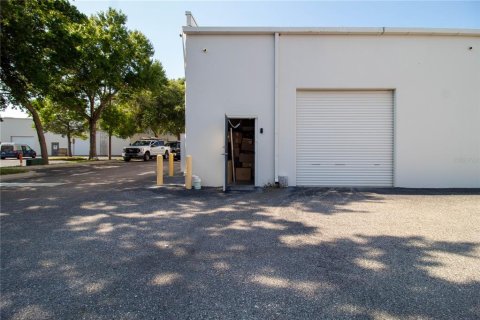 Commercial property in Orlando, Florida 188.22 sq.m. № 1201182 - photo 26