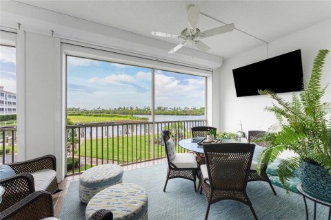 Condo in Placida, Florida, 2 bedrooms  № 1376118 - photo 26