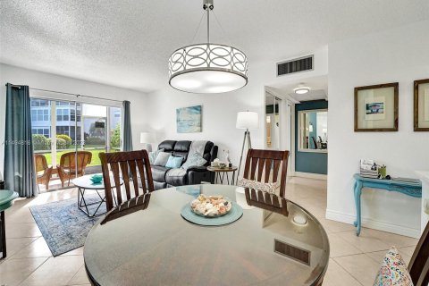 Condominio en venta en Lauderdale Lakes, Florida, 2 dormitorios, 87.7 m2 № 868288 - foto 21