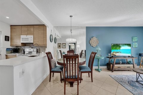 Condominio en venta en Lauderdale Lakes, Florida, 2 dormitorios, 87.7 m2 № 868288 - foto 17