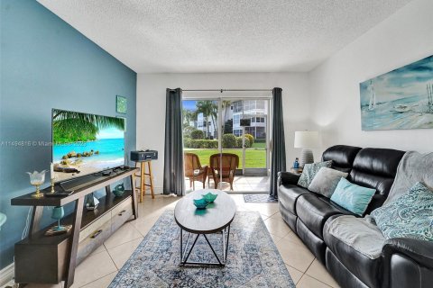 Condominio en venta en Lauderdale Lakes, Florida, 2 dormitorios, 87.7 m2 № 868288 - foto 23