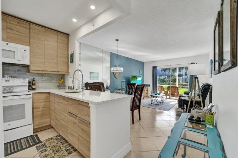 Condominio en venta en Lauderdale Lakes, Florida, 2 dormitorios, 87.7 m2 № 868288 - foto 7