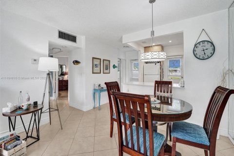 Condominio en venta en Lauderdale Lakes, Florida, 2 dormitorios, 87.7 m2 № 868288 - foto 20